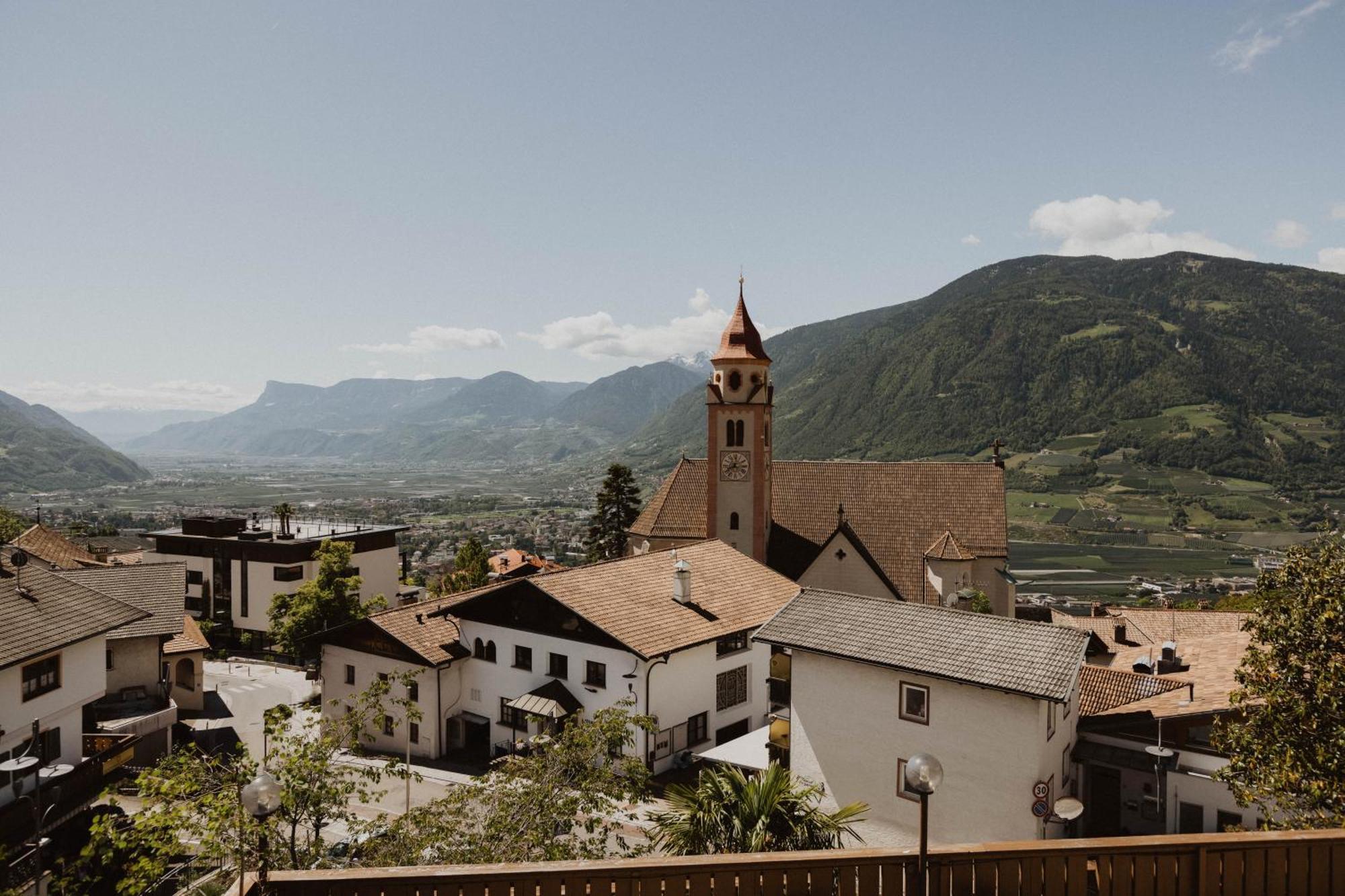 B&B Hotel Mair Am Turm Tirolo Exterior photo